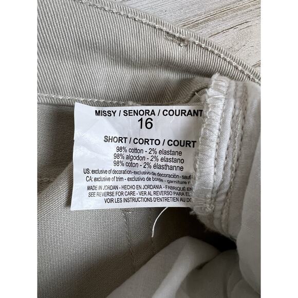 Gloria Vanderbilt Amanda Jeans Womens Sz 16 Short Tan Denim Pockets Stretch NWOT - Picture 4 of 7